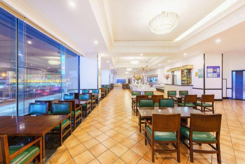 Dalian Grand Continent International Hotel Dış mekan fotoğraf