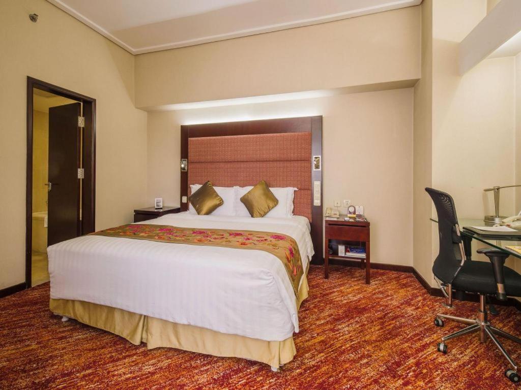 Dalian Grand Continent International Hotel Dış mekan fotoğraf
